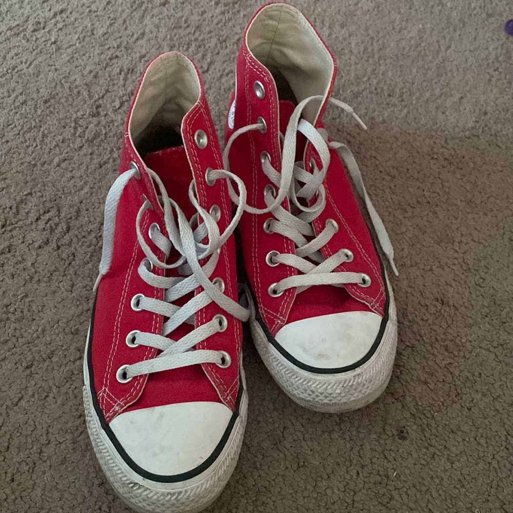 Red Converse